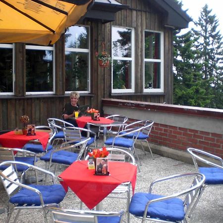 Pension Und Gaststaette Naturbaude Eschenhof Oberwiesenthal Bagian luar foto